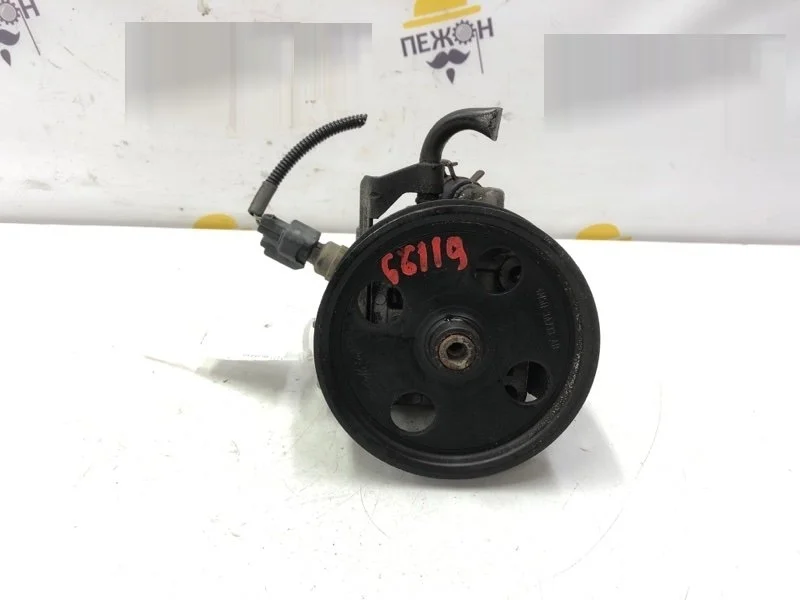 Насос ГУР FORD FOCUS 2008 1470514 2 1.6 SHDA