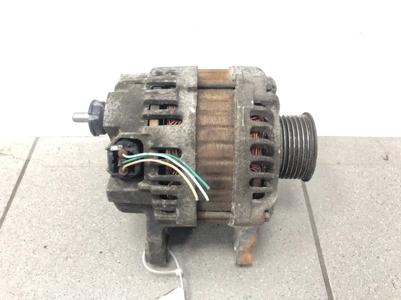 Генератор NISSAN JUKE 2012 231001KA1A F15 1.6 HR16