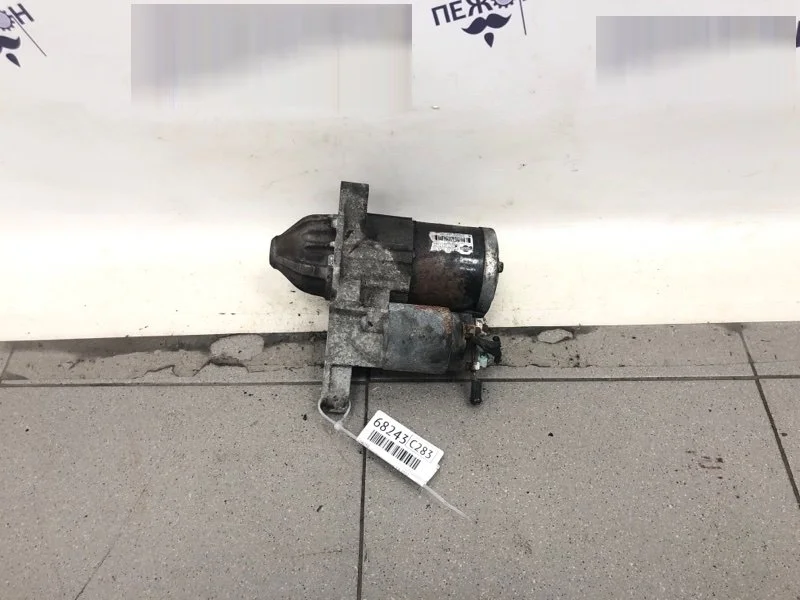 Стартер NISSAN JUKE 2012 233001KA1B F15 1.6 HR16