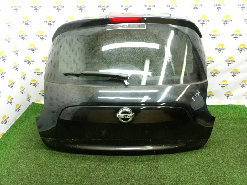 Крышка багажника NISSAN JUKE 2014 K01001KAAE F15 1.6 HR16