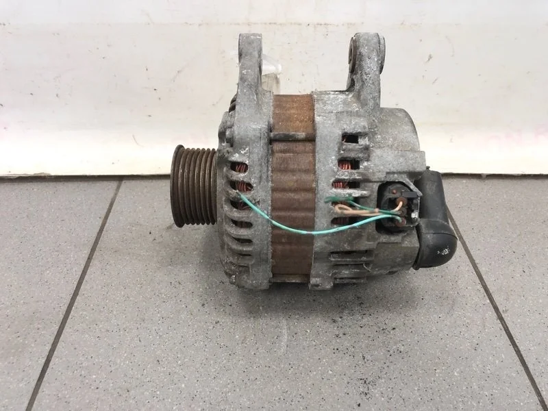 Генератор NISSAN JUKE 2014 231001KA1A F15 1.6 HR16