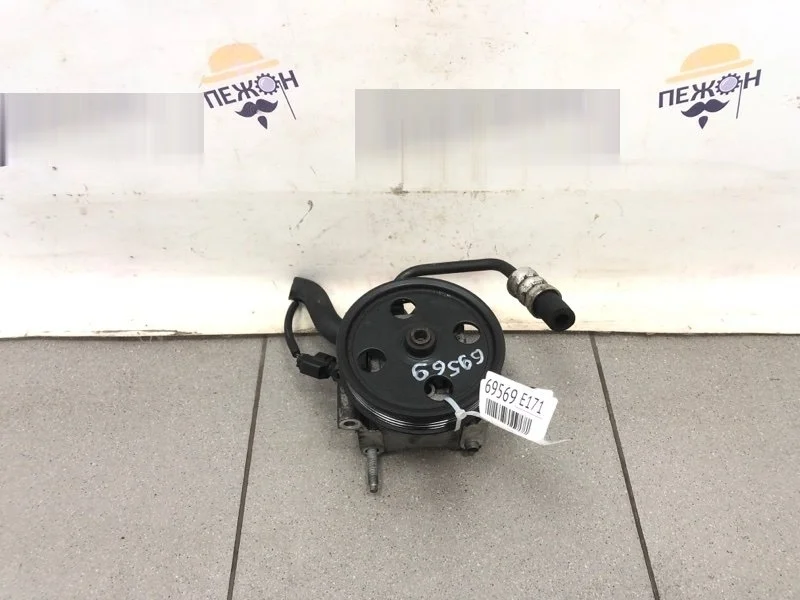 Насос ГУР FORD FOCUS 2008 1470514 2 1.6 SHDA