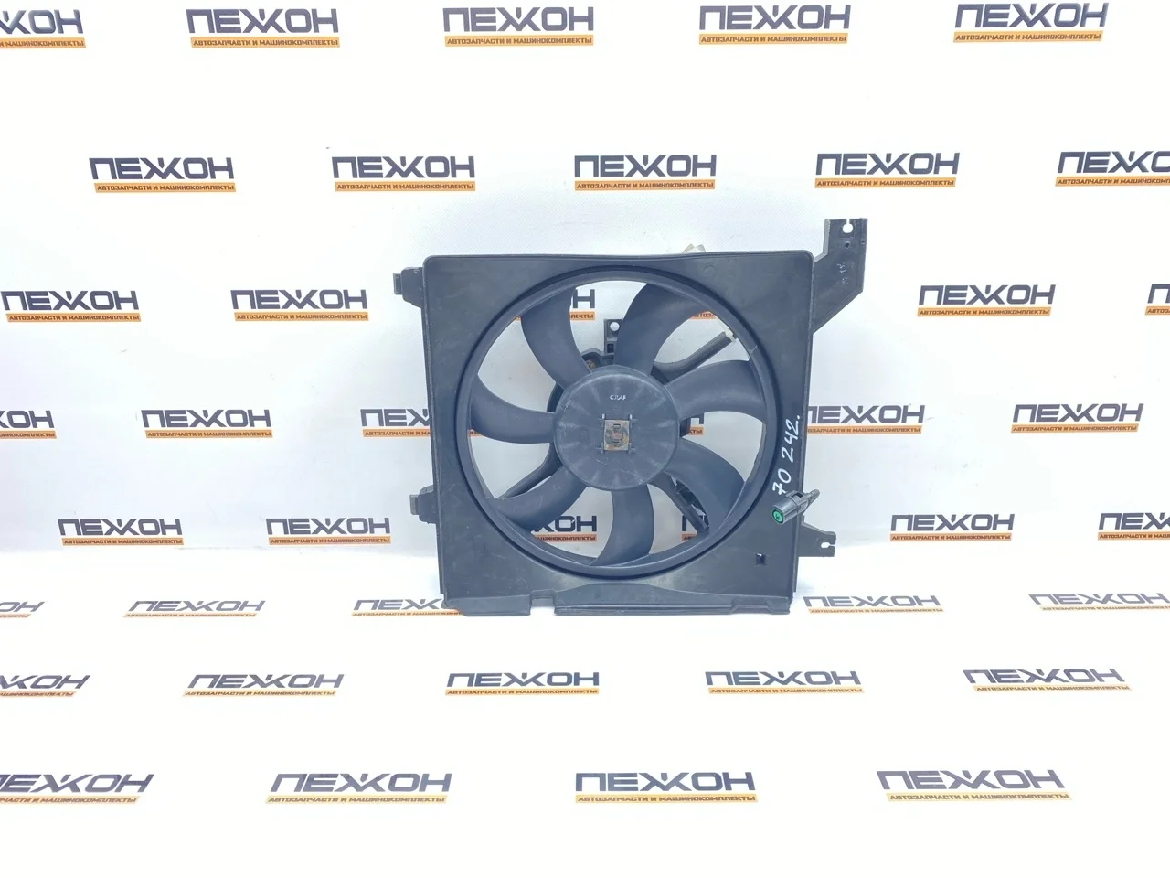 Диффузор с вентилятором HYUNDAI COUPE 2008 253802C000 GK 2.0 G4GC