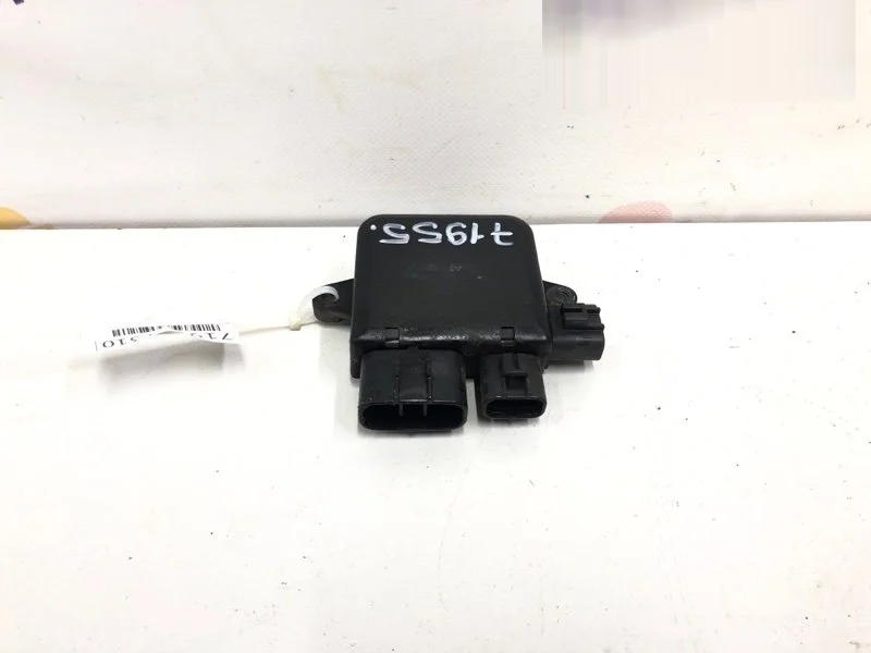 Блок управления вентилятором MITSUBISHI LANCER 2007 1355A124 9 1.6 4G18