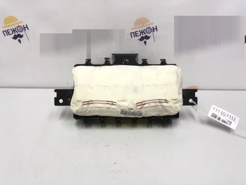 Подушка безопасности в торпедо KIA CEED 2012 84530A2000 JD 1.6 D4FB