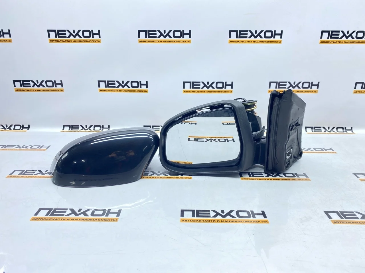 Зеркало (не оригинал, дефект) FORD FOCUS OEM0066ZL 3, левое