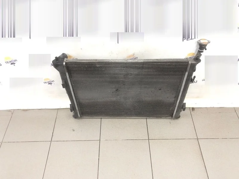 Радиатор охлаждения HYUNDAI i30 2008 253102H000 FD 1.4 G4FA