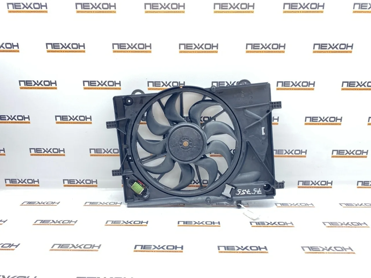 Диффузор с вентилятором CHEVROLET AVEO 2012 95018149 T300 1.2 A12XER