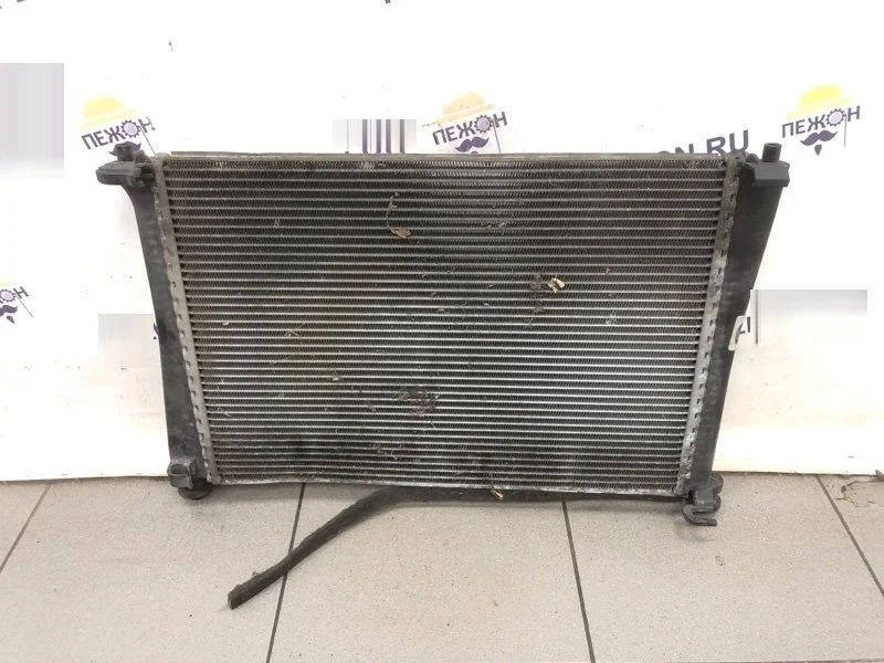 Радиатор охлаждения FORD FUSION 2009 1325831 JU 1.4 FXJA