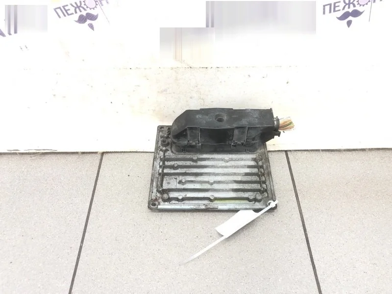 Блок управления двигателем FORD FUSION 2009 1360194 JU 1.4 FXJA