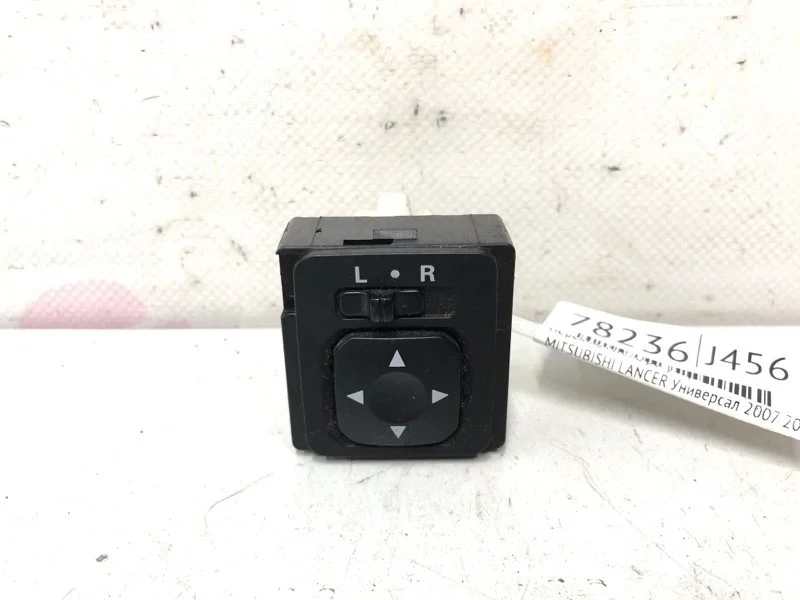 Переключатель регулировки зеркал MITSUBISHI LANCER 2007 MR417977 9 1.6 4G18