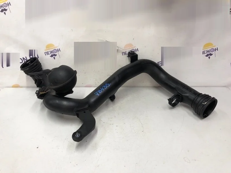 Патрубок интеркулера SKODA OCTAVIA 2010 1K0145770AA A5 1.9 BXE