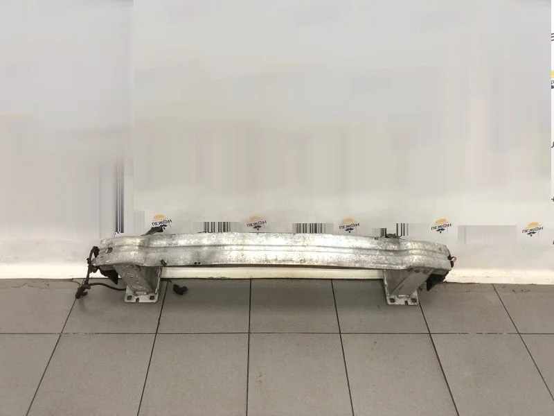 Усилитель бампера AUDI A4 2010 8K0807113D B8 2.0 CAGA, передний