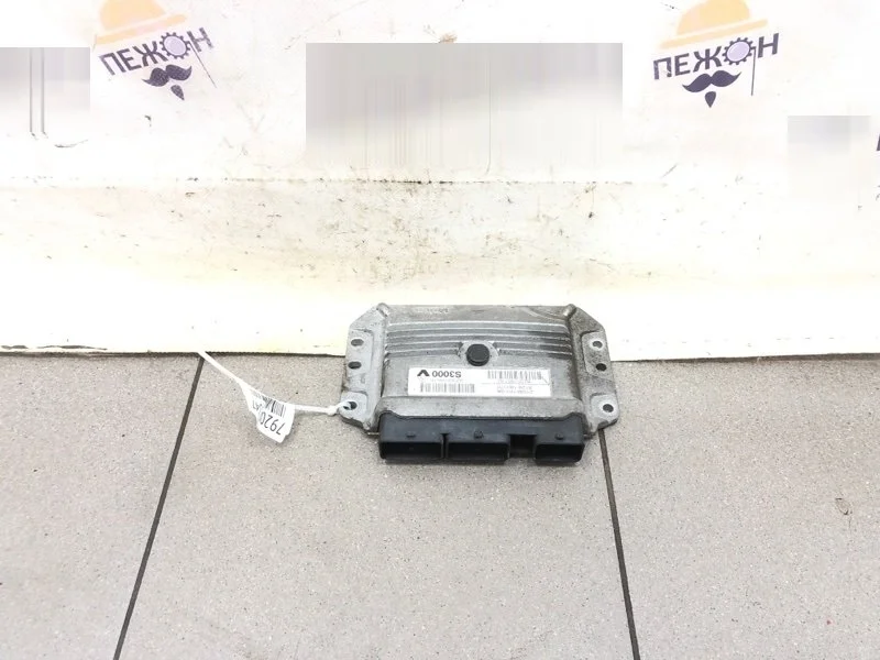 Блок управления двигателем RENAULT MEGANE 2008 8200785132 2 1.6 K4M812