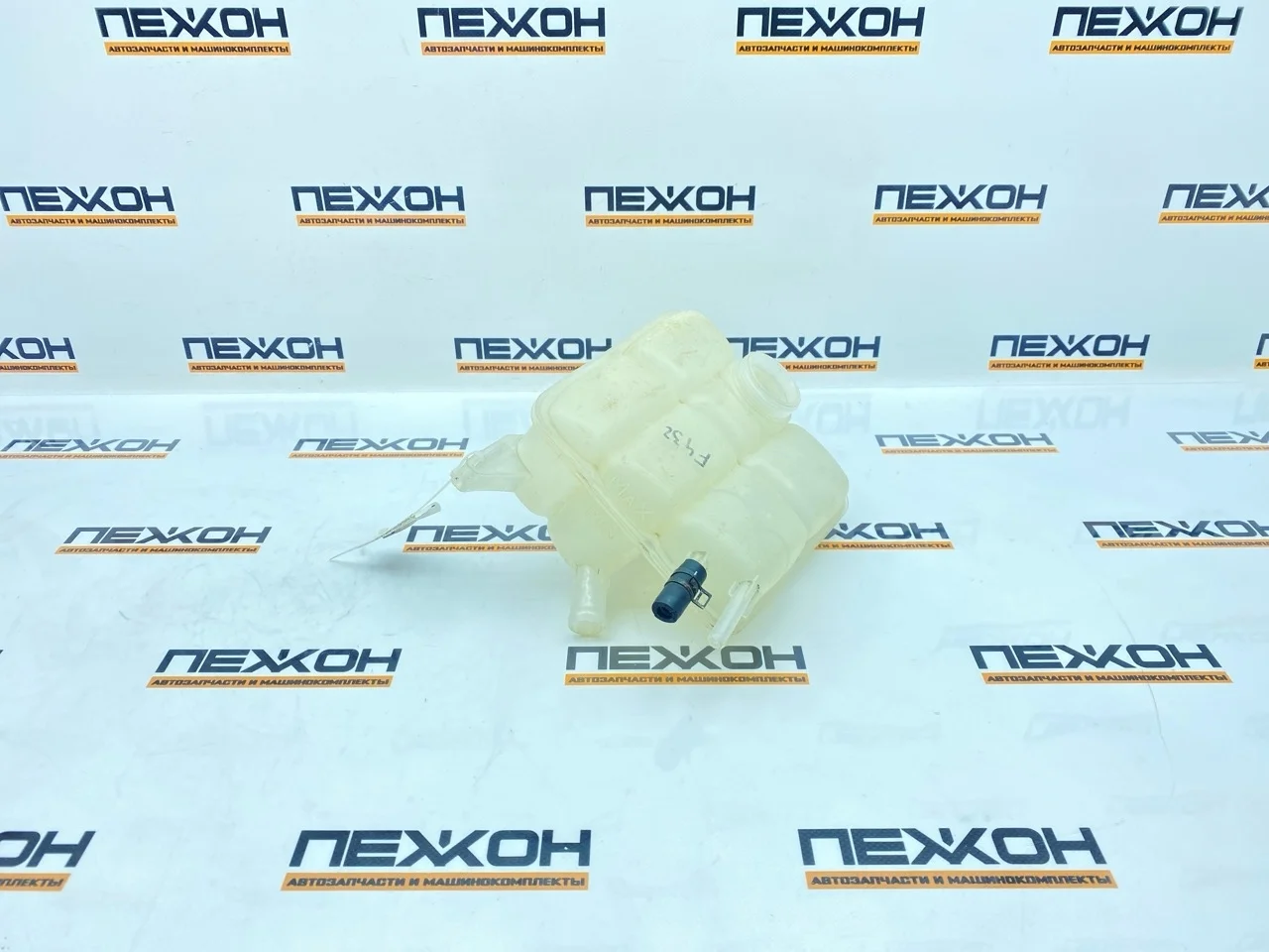 Бачок расширительный MAZDA 3 2007 LF8B15350B BK 1.6 Z6