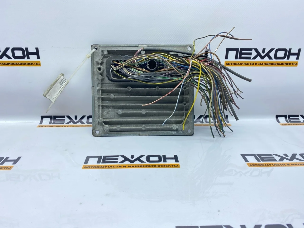 Блок управления двигателем FORD FOCUS 2007 1331018 2 1.6 HXDB