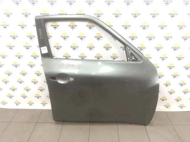 Дверь NISSAN JUKE 2013 H0100BA6MA F15 1.6 HR16, передняя правая