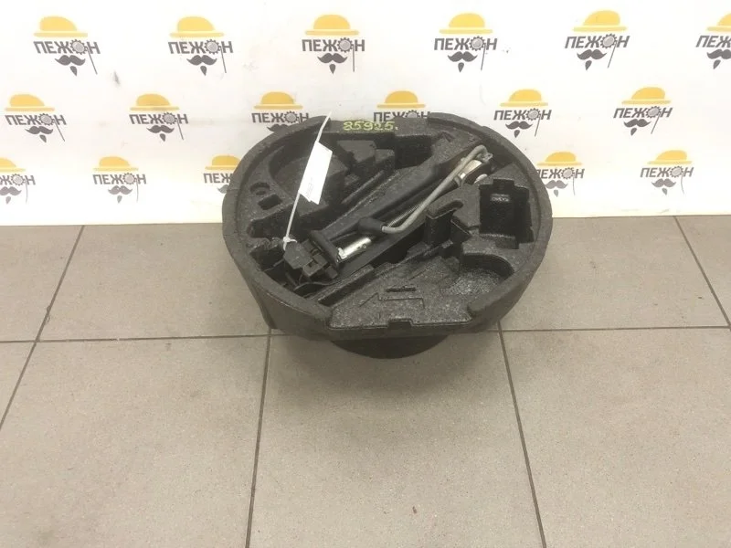 Домкрат SKODA OCTAVIA 2005 1K0011031K A5 1.6 BLF