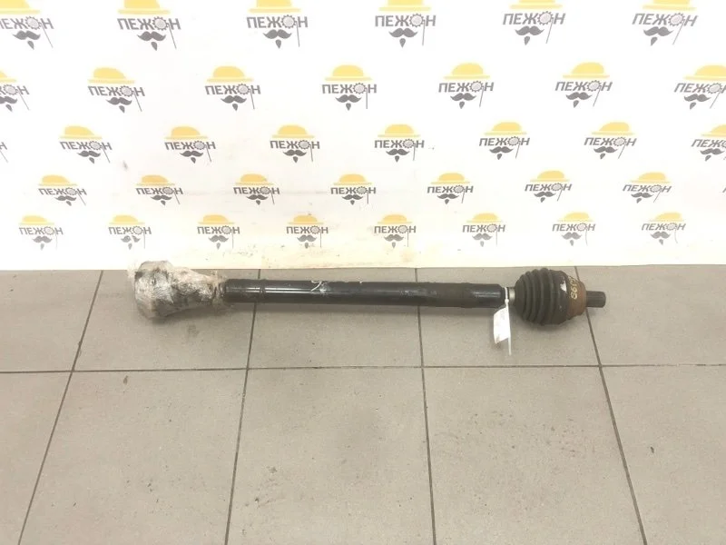 Привод SKODA OCTAVIA 2010 1K0407272NN A5 1.4 CAXA, передний правый