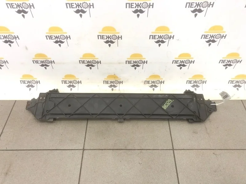 Планка под радиатор BMW 5-SERIES 2010 17517804619 F10 2.0 N47D20