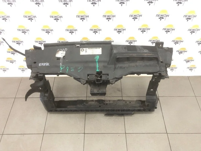 Панель передняя VOLKSWAGEN SIROCCO 2012 1K8805588B MK3 1.4 CAVD