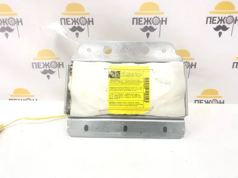 Подушка безопасности в торпедо KIA SORENTO 2009 845003E600 1 2.5 D4CB