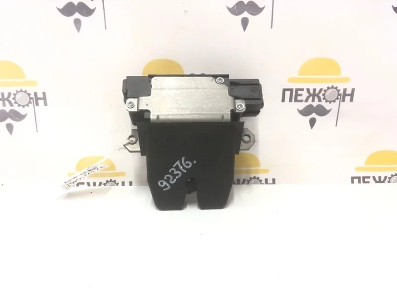 Замок багажника FORD FOCUS 2006 1570448 2 2.0 AODA