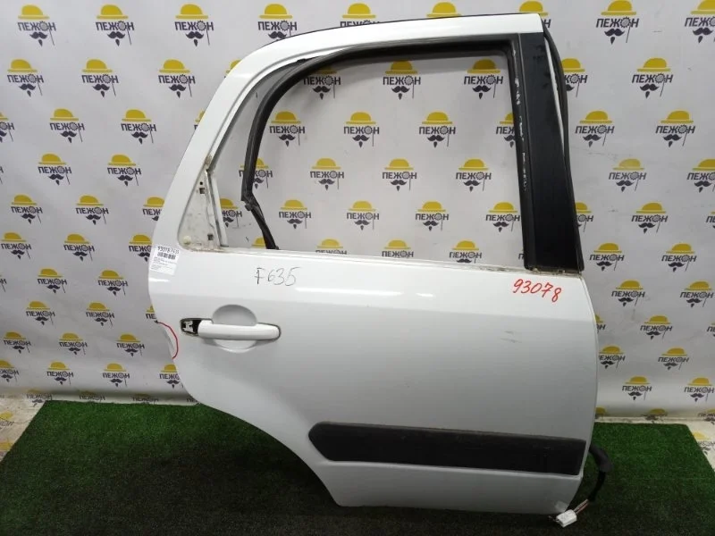 Дверь SUZUKI SX4 2012 6800379J00 GYA 1.6 M16A, задняя правая