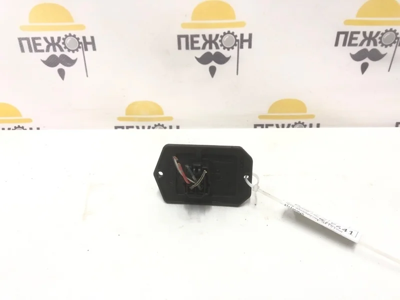 Резистор отопителя TOYOTA AVENSIS 2006 8713802040 T250 1.8 1ZZFE