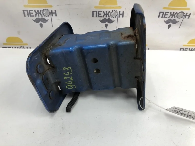 Кронштейн усилителя бампера NISSAN NOTE 2008 751159U00A E11 1.4 CR14, передний левый