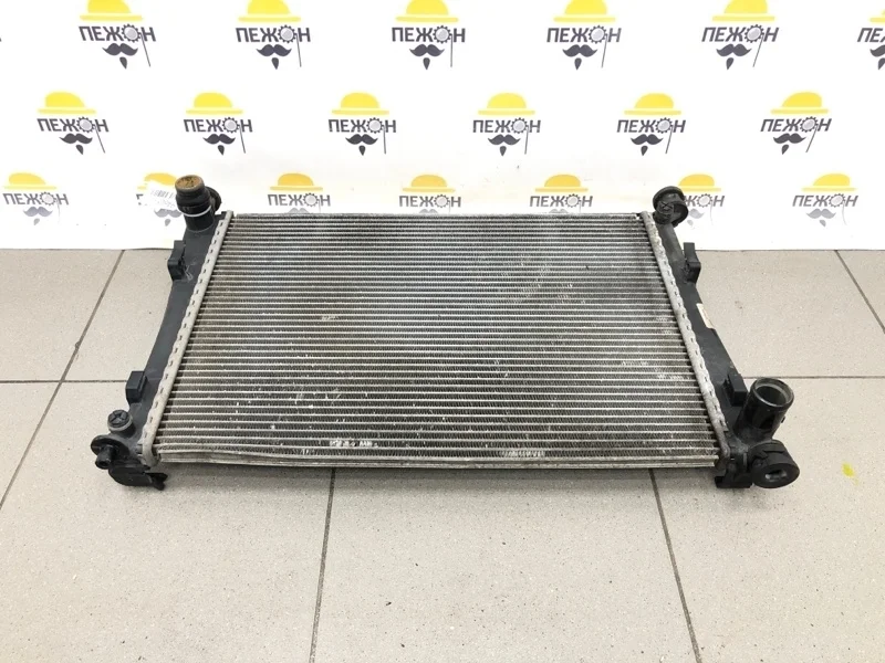 Радиатор охлаждения FORD FUSION 2008 1325831 JU 1.4 FXJA