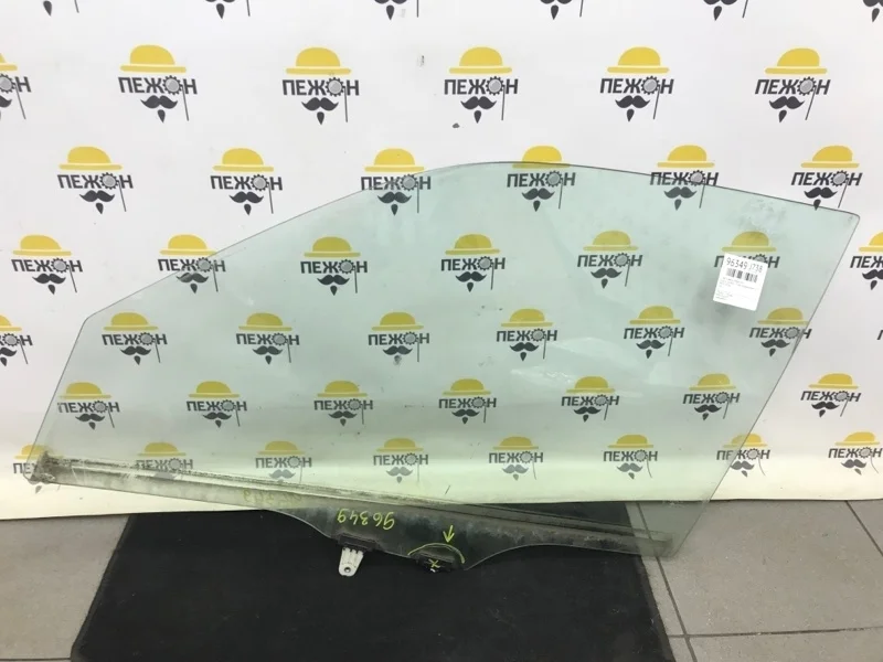 Стекло двери SUZUKI GRAND VITARA 2006 8450265J00 JT 2.0 J20A, переднее левое