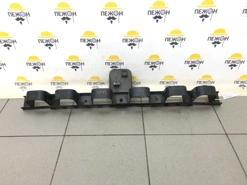 Кронштейн бампера FORD KUGA 2010 1496840 1 2.0 UFDA, задний