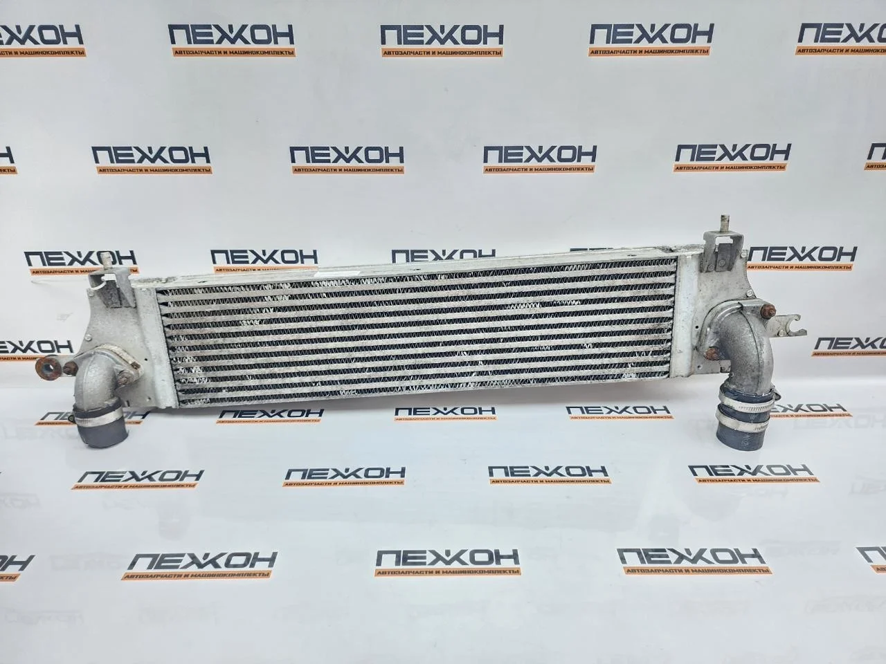 Радиатор интеркулера NISSAN QASHQAI 14461JD50A J10