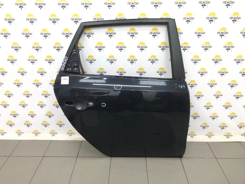 Дверь HYUNDAI i30 2010 770042R210 FD 1.6 G4FC, задняя правая