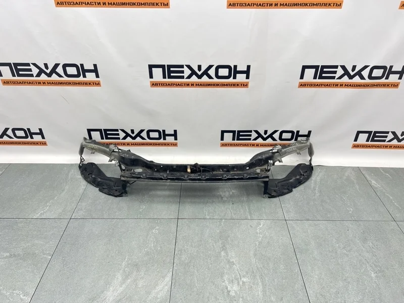 Панель передняя VOLVO S40 31335263 MS