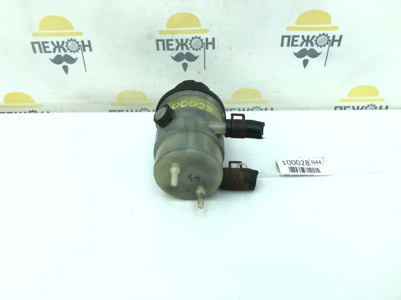 Бачок гидроусилителя руля KIA SORENTO 2012 571502P000 2 2.2 D4HB