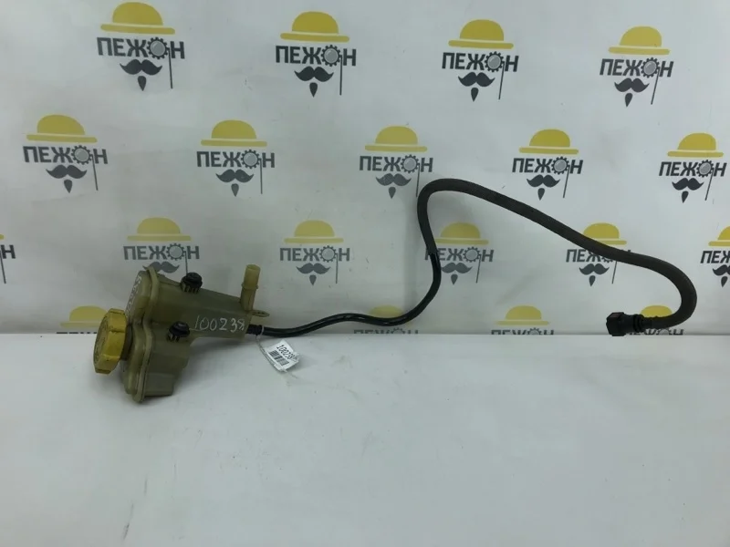 Бачок гидроусилителя руля FORD FUSION 2009 1251765 JU 1.4 FXJA