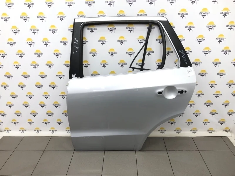Дверь HYUNDAI SANTA FE 2011 770032B020 CM 2.2 D4HB, задняя левая