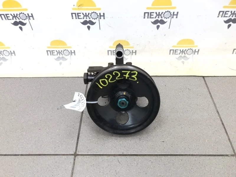 Насос ГУР KIA SORENTO 2012 571002P010 2 2.2 D4HB