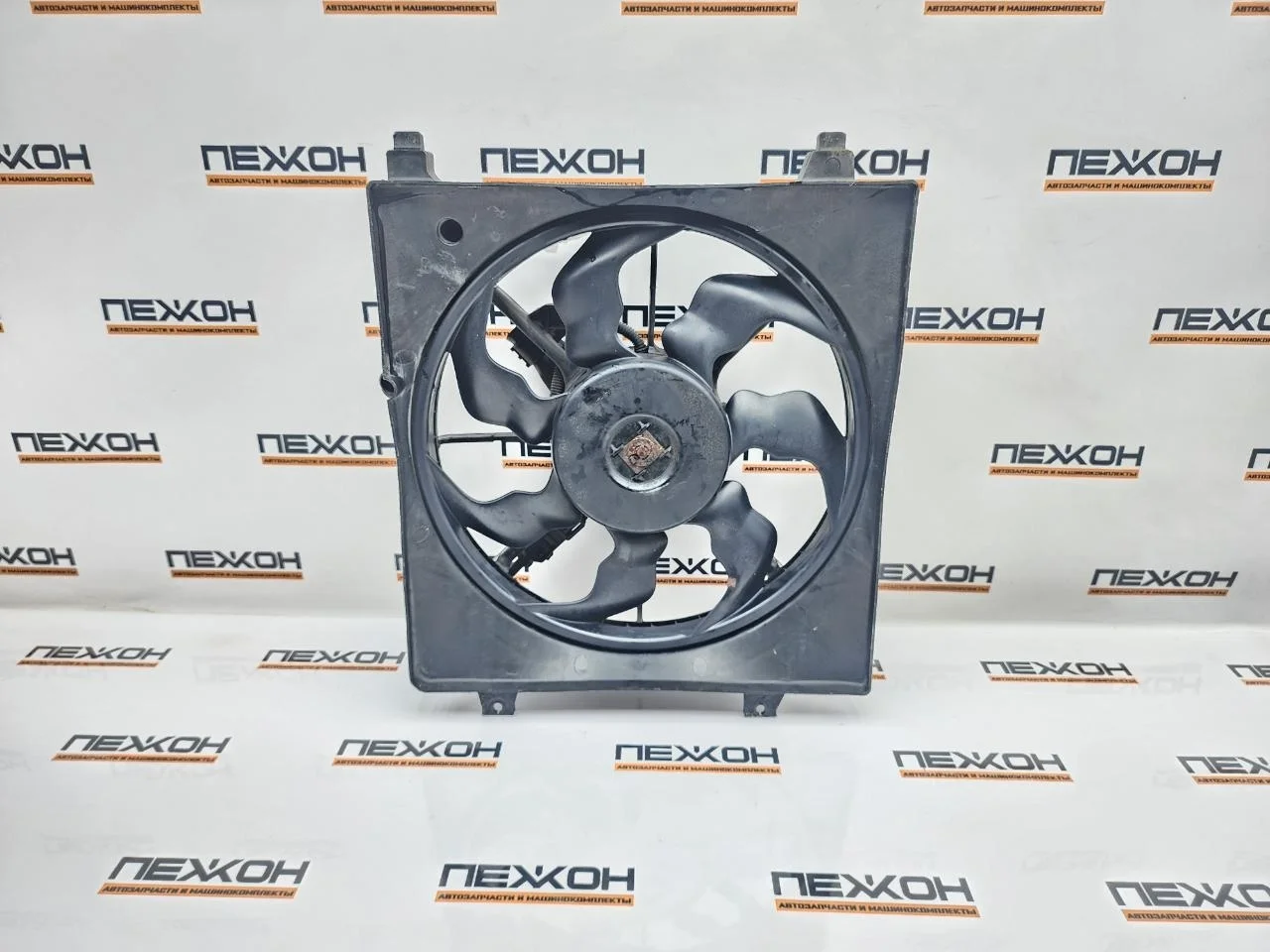 Вентилятор радиатора охлаждения HYUNDAI SANTA FE 2008 253802B000 CM