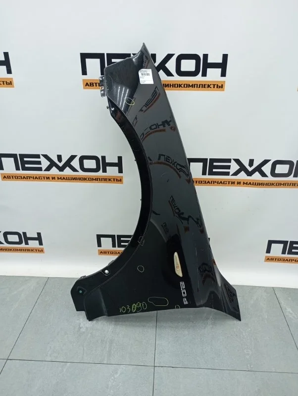 Крыло BMW X3 41353405921 E83, переднее левое