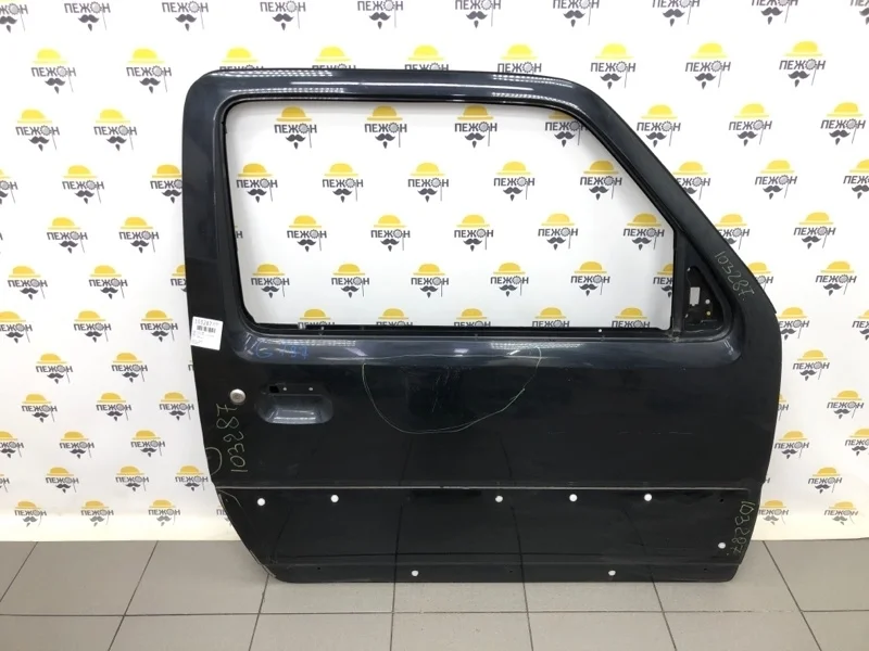 Дверь SUZUKI JIMNY 2006 6800181A11 JB43 1.3 M13A, передняя правая