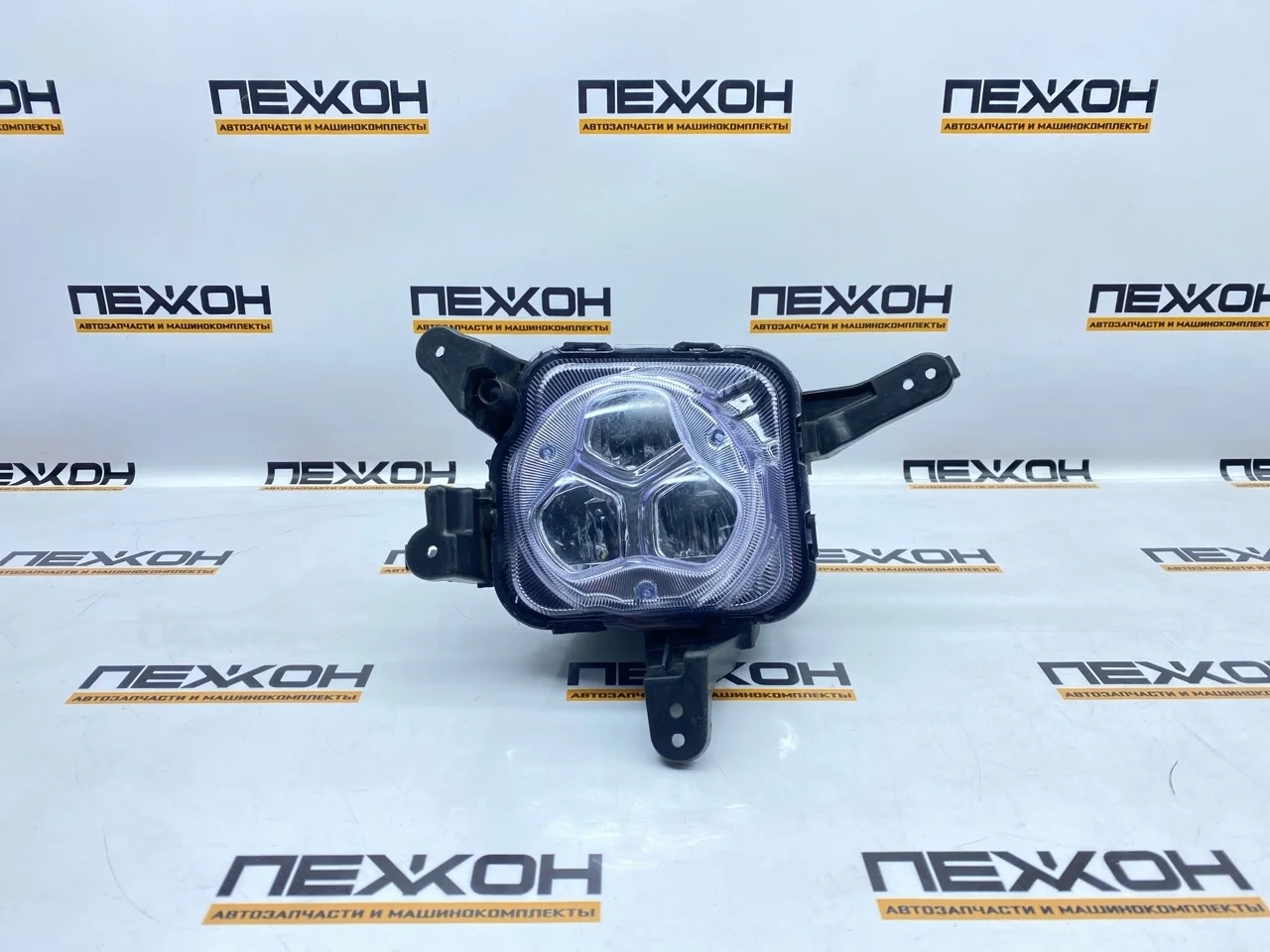Фара противотуманная (не оригинал) KIA OPTIMA 2015-2018 922022T630 JF, правая