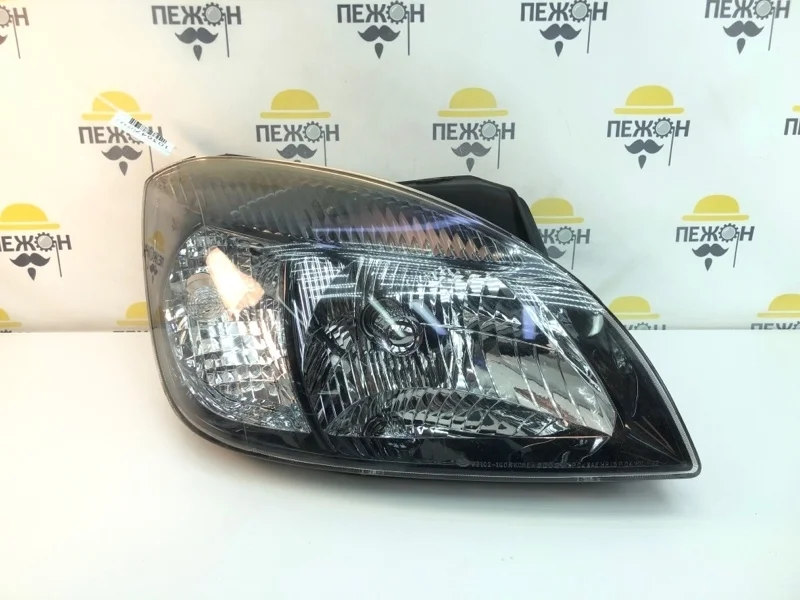 Фара KIA RIO 2009 921021G650 2 1.4 G4EE, правая