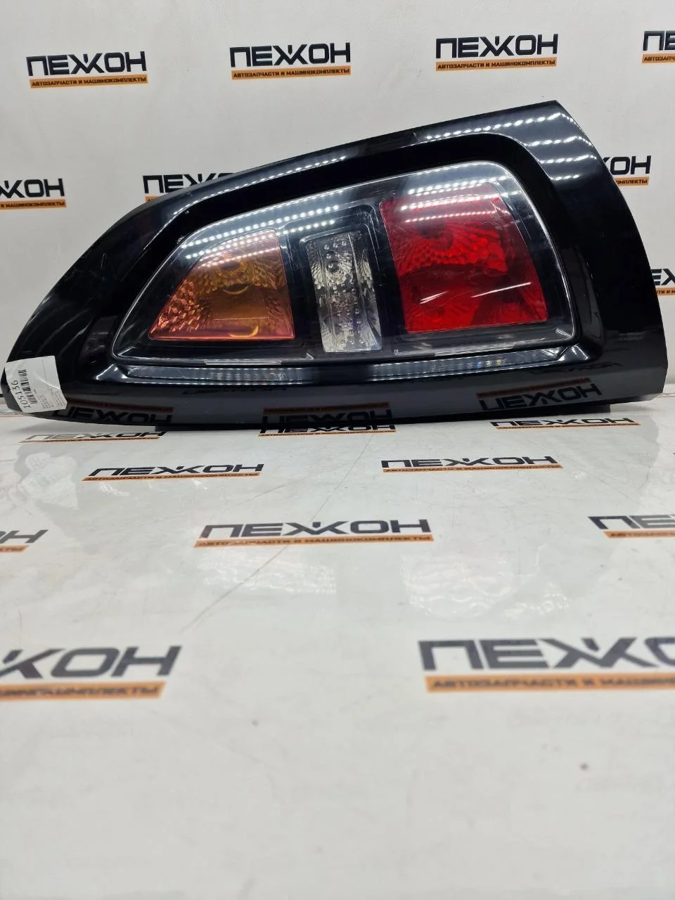 Фонарь KIA SOUL 924202K010 1, задний правый