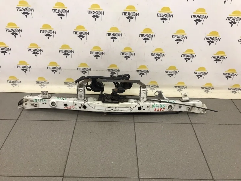 Панель передняя верхняя часть NISSAN JUKE 2014 F2511BA6MB F15 1.6 HR16