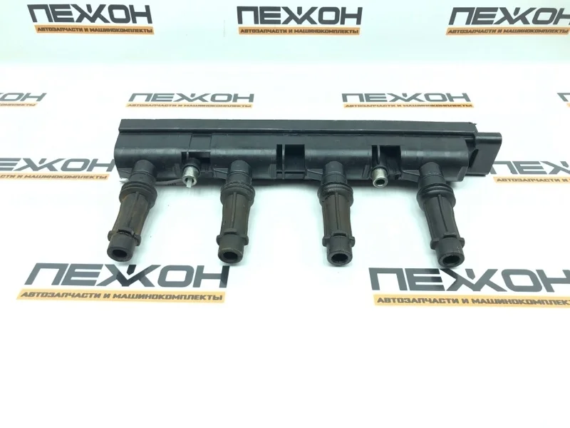 Катушка зажигания (не оригинал) OPEL ASTRA 2013 55577898 J 1.4 A14NET