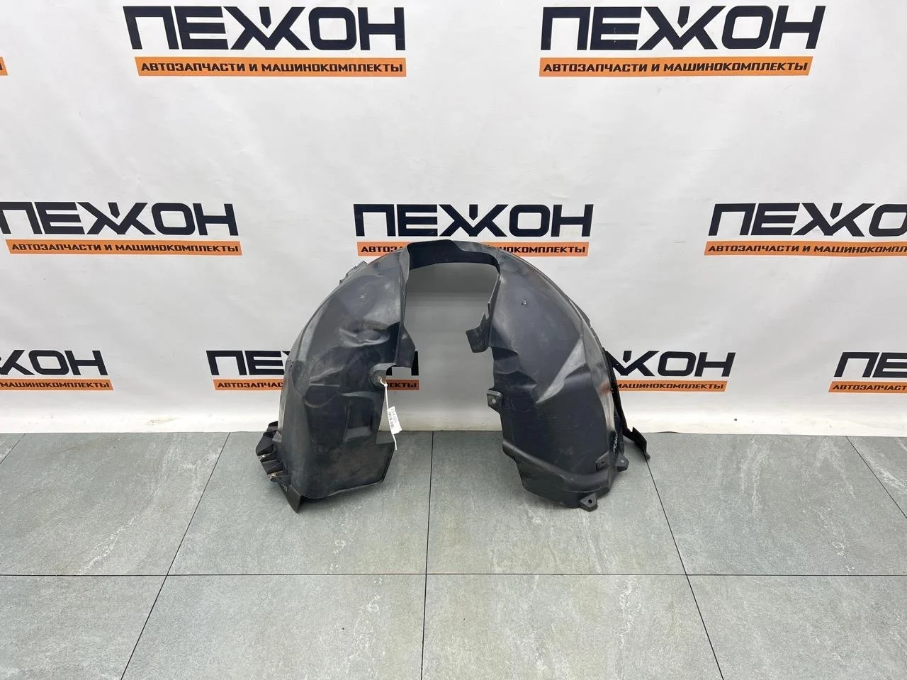 Подкрылок FORD MONDEO 1796228 4, передний правый