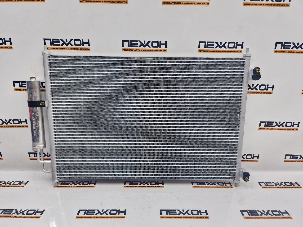 Радиатор кондиционера (не оригинал) NISSAN X-TRAIL STDTU23940 2